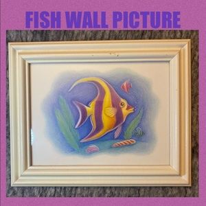 Bed Bath & Beyond Fish Wall Picture - Purple and Yellow